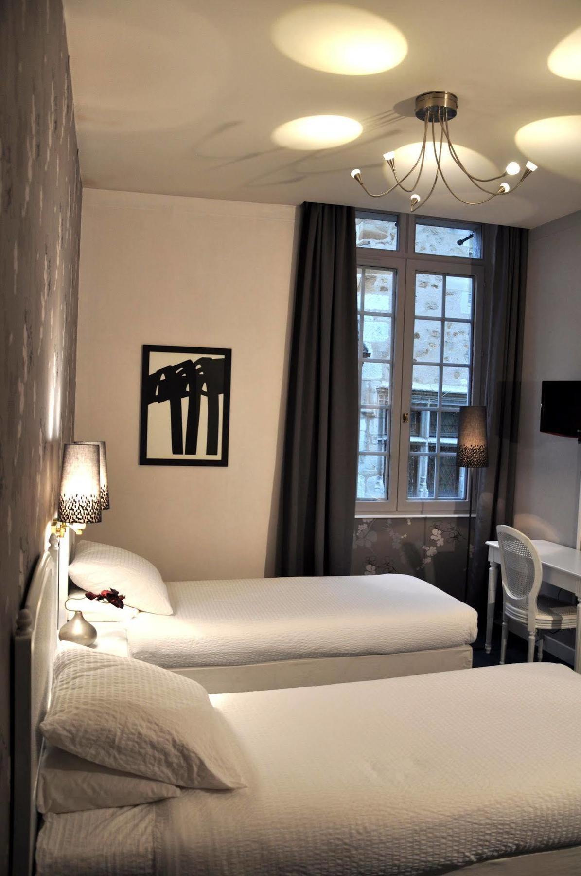 The Originals City, Hotel La Reine Jeanne, Orthez Exterior photo